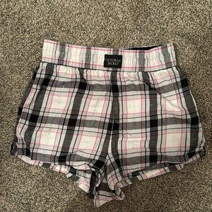Victoria’s Secret pajama shorts!! Size XS